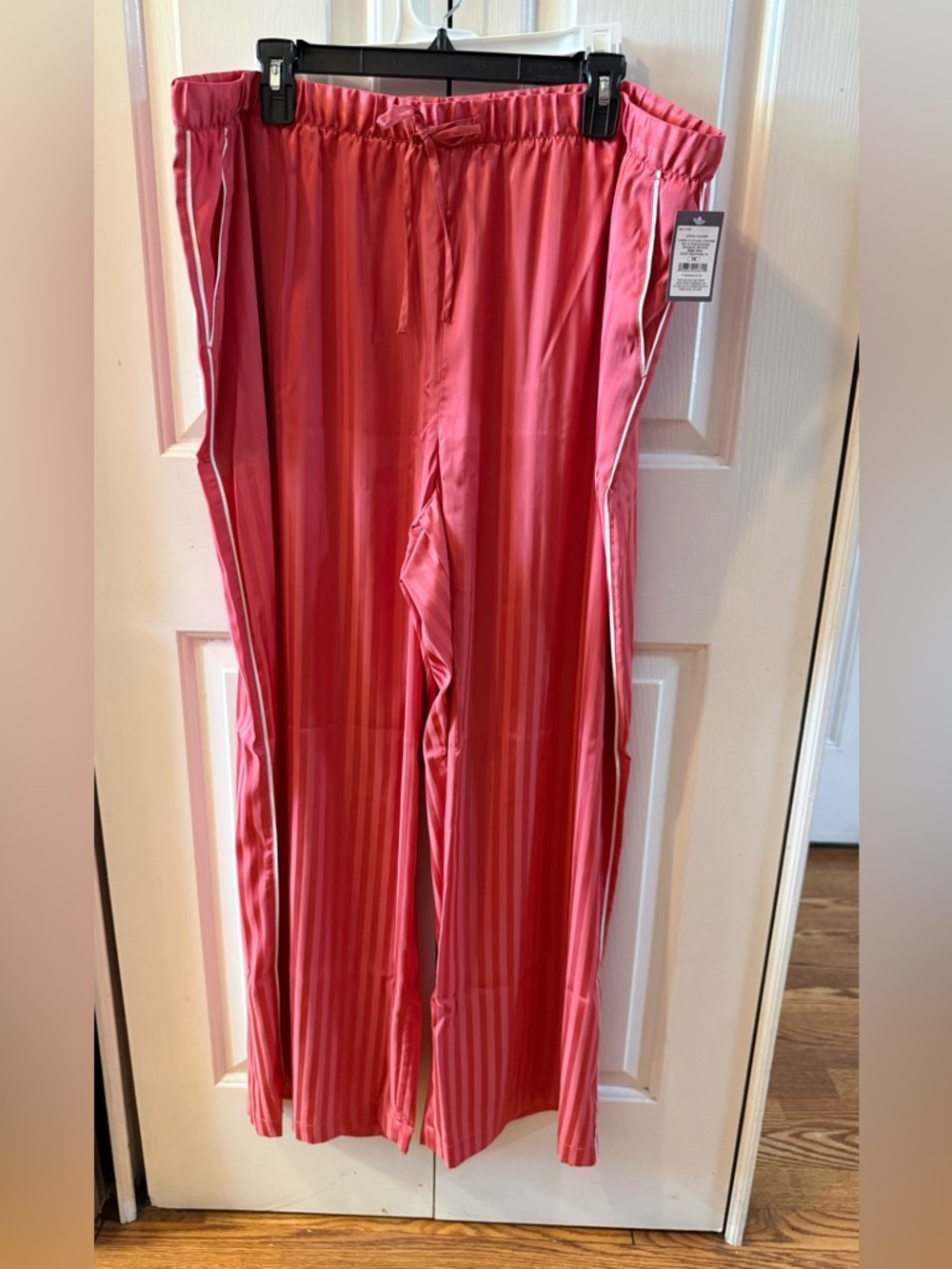 Women's Auden Luxury Collection
Shadow Striped Satin Pajama Pants 1X